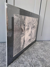 Load image into Gallery viewer, Daisy pencil on paper artwork by Stella Tooth Artist Side