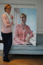 Load image into Gallery viewer, Julie Etchingham with her portrait by Stella Tooth portrait artist.
